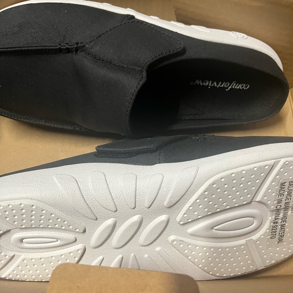 Comfortview Black and White Women's Sneakers